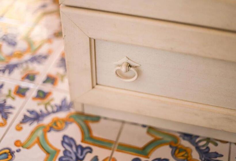 디럭스 테라스 룸 바다 전망, Sweetposeidon