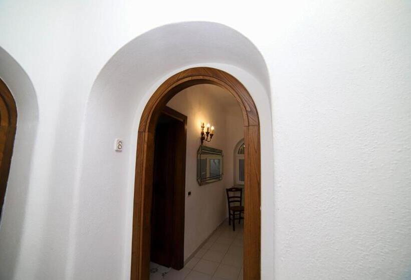 스탠다드 룸, Sweetposeidon