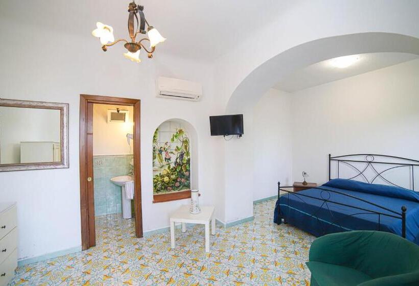 스탠다드 트리플 룸, Sweetposeidon