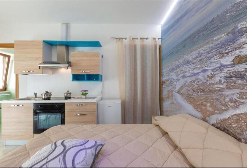 스탠다드 트리플 발코니 룸, Le Stanze Del Sole