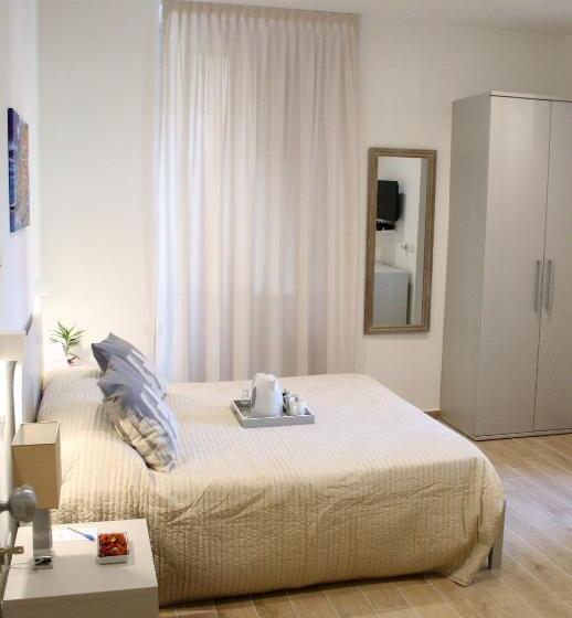 غرفة قياسية, Real Rooms