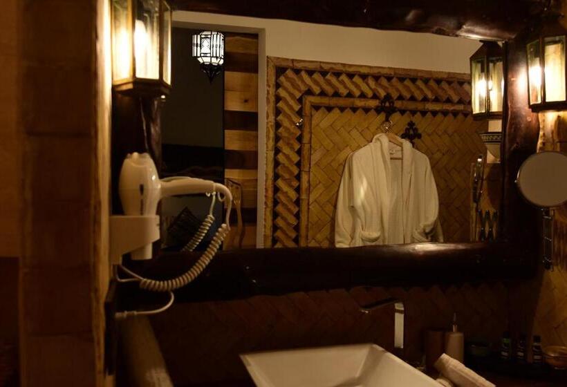 חדר סטנדרט נוף להרים, Auberge Chez Pierre