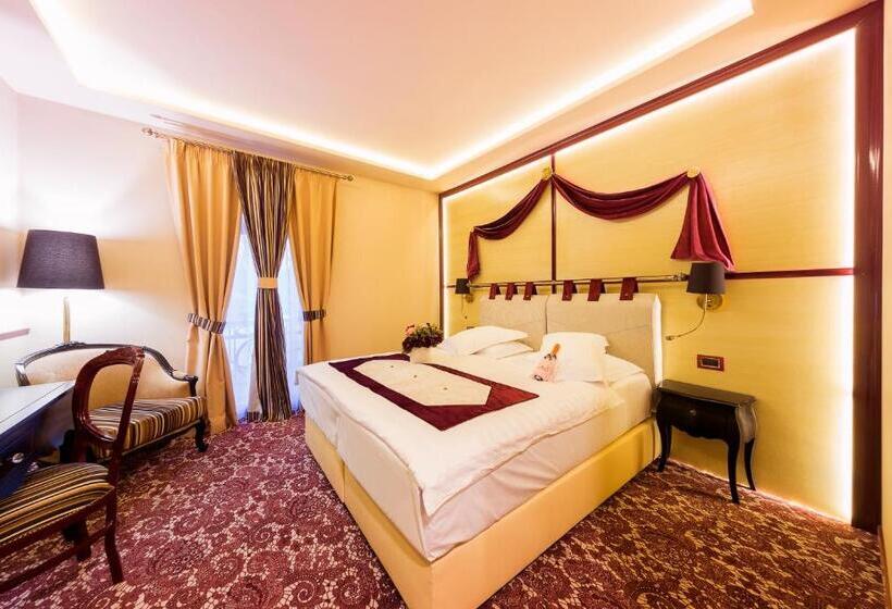 חדר סטנדרט, Cardinal Domeniile Martinutzi