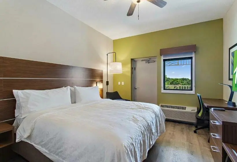 キングサイズベッドのスタンダードルーム, Holiday Inn Express St. Augustine   Vilano Beach By Ihg