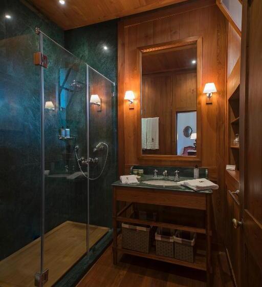 اتاق لوکس, La Demeure Saint Antoine