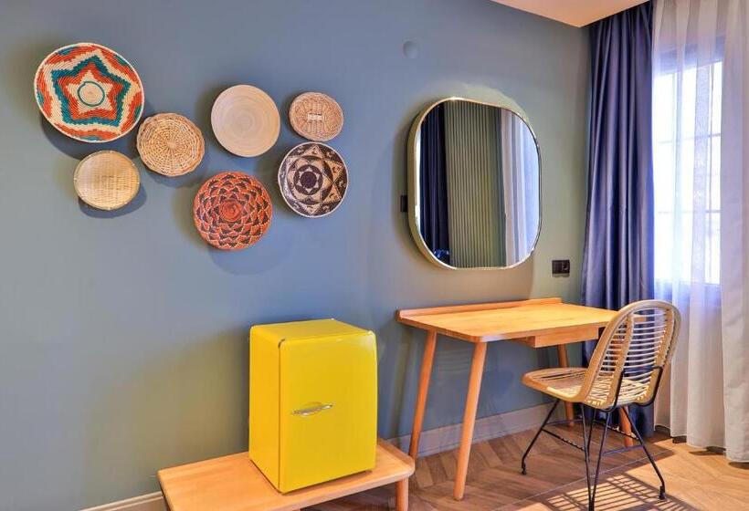 اتاق لوکس با بالکن, Luff Boutique Hotel   Adult Only