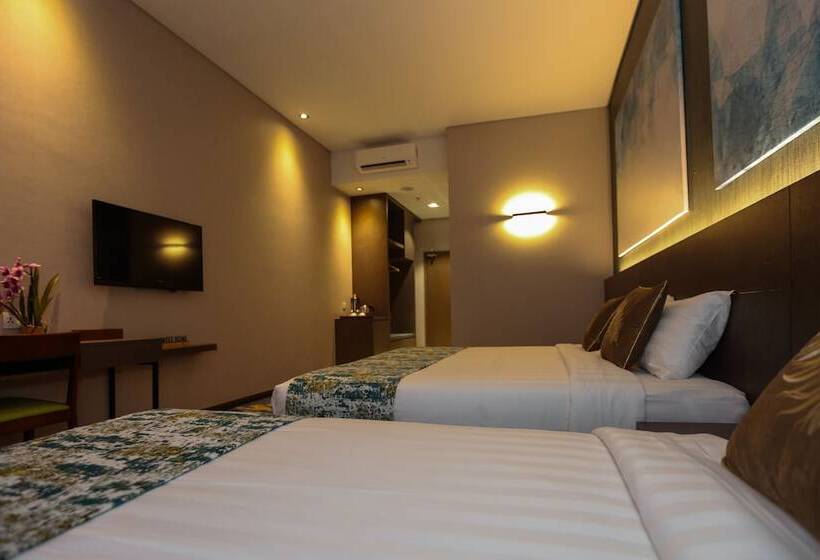 Трехместный Номер Deluxe, D Elegance Grand Bandar Seri Alam
