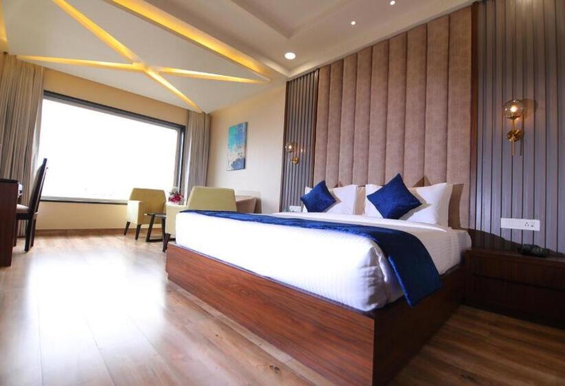 Premium room w/ mountain view, The Forest Hill