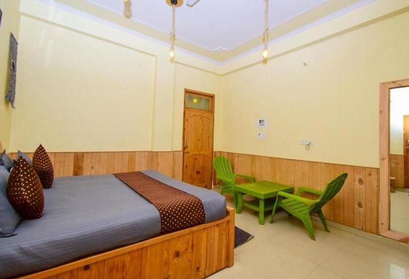 スタンダードルーム, Perkup Hostel