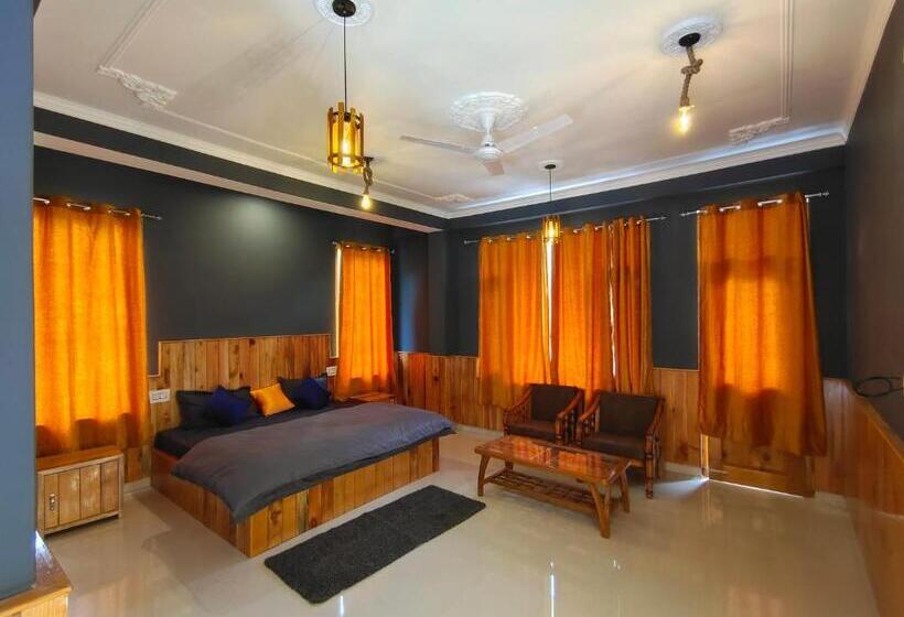 バルコニー付きデラックスルーム, Perkup Hostel