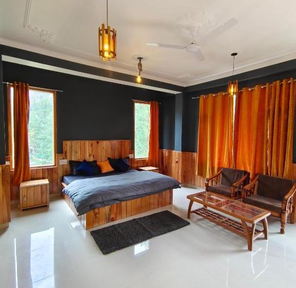 バルコニー付きデラックスルーム, Perkup Hostel