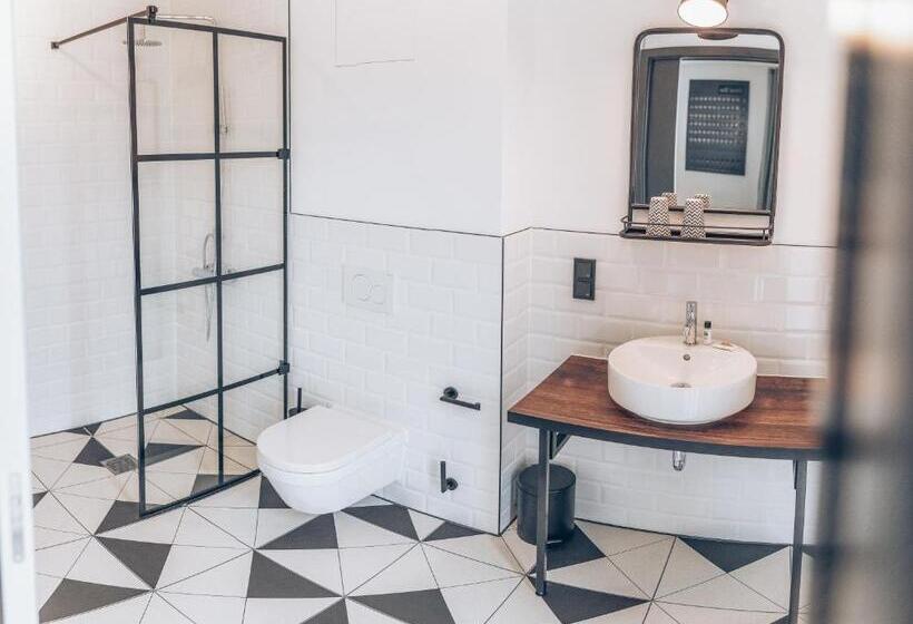 침실 1개 아파트, Weekly Boardinghouse