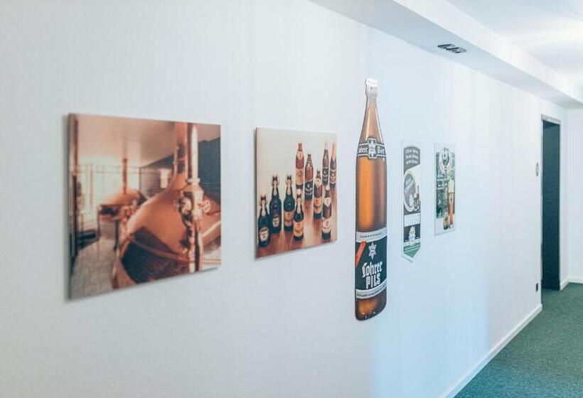 스탠다드 스튜디오, Weekly Boardinghouse