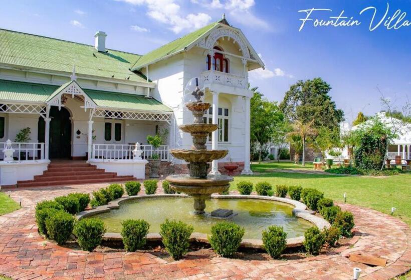 חדר סטנדרט עם מרפסת, Fountain Villa