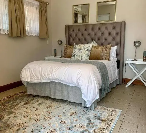 バルコニー付きデラックスルーム, Mountain Rose Guesthouse