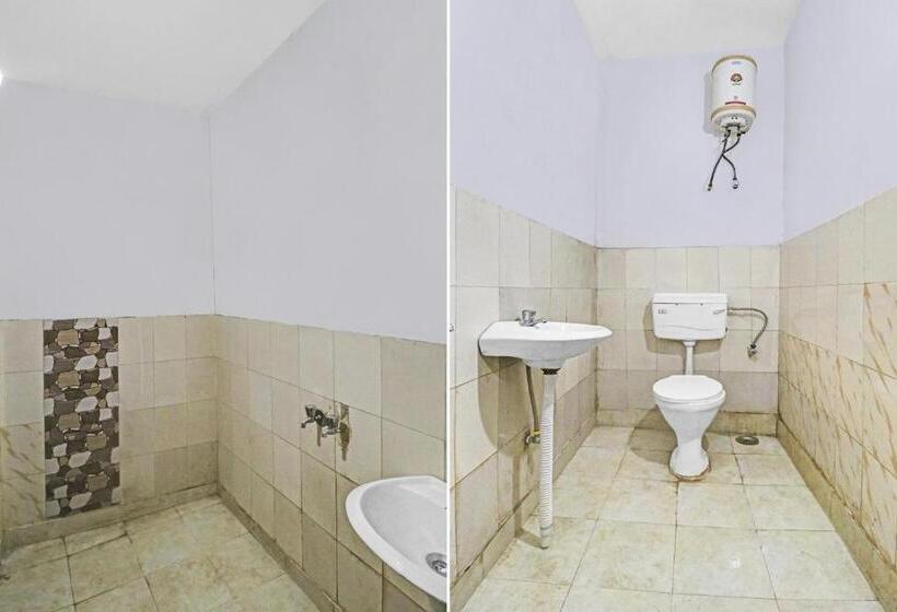 Triple Classic Room, Oyo 73235  Enigma