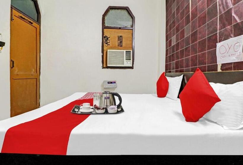 Triple Classic Room, Oyo 73235  Enigma