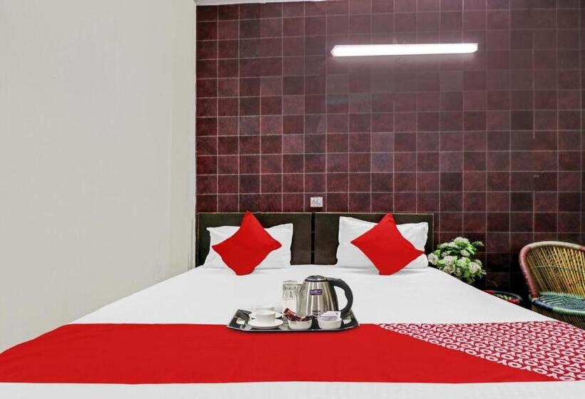 Triple Classic Room, Oyo 73235  Enigma