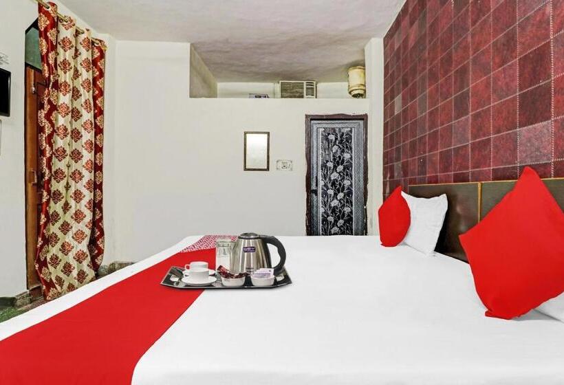 Triple Classic Room, Oyo 73235  Enigma