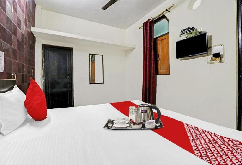 Triple Classic Room, Oyo 73235  Enigma