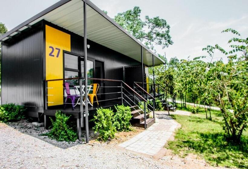 Номер Стандарт, Sleepover Kruger Gate