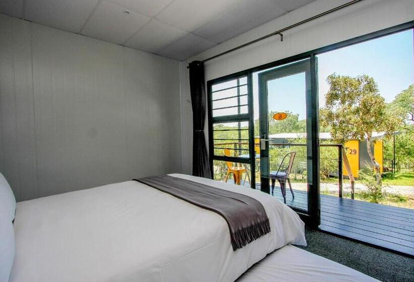 Семейный Номер, Sleepover Kruger Gate