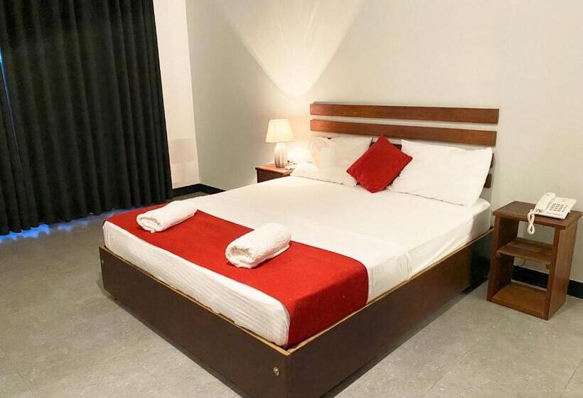 اتاق لوکس, Athyantha Resort