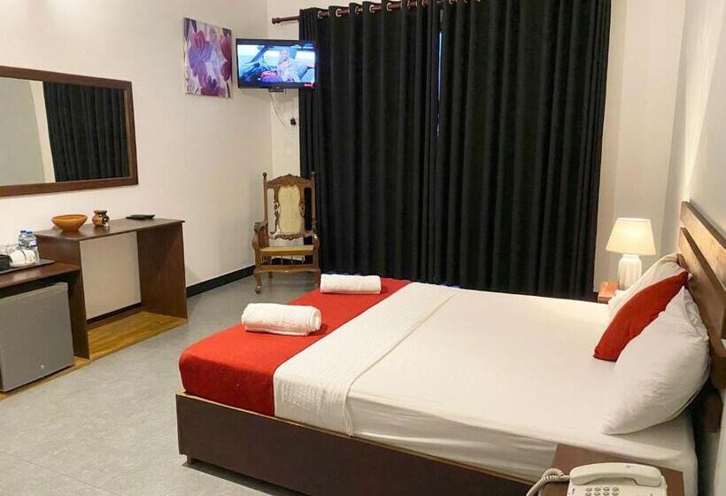 اتاق لوکس, Athyantha Resort