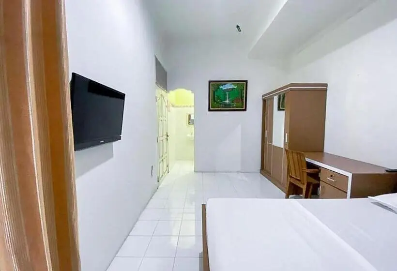 اتاق لوکس, Damigalova Guest House Mitra Reddoorz
