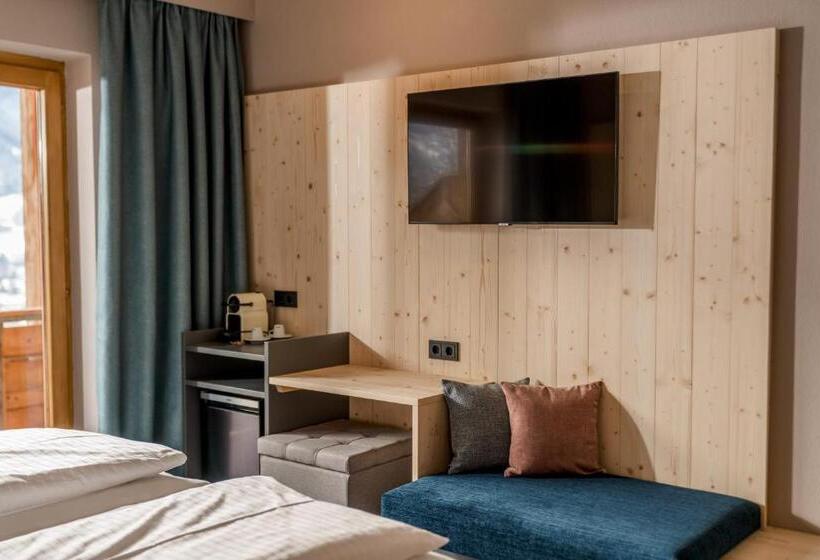 Comfort room with mountain view, Ferienalm Panorama