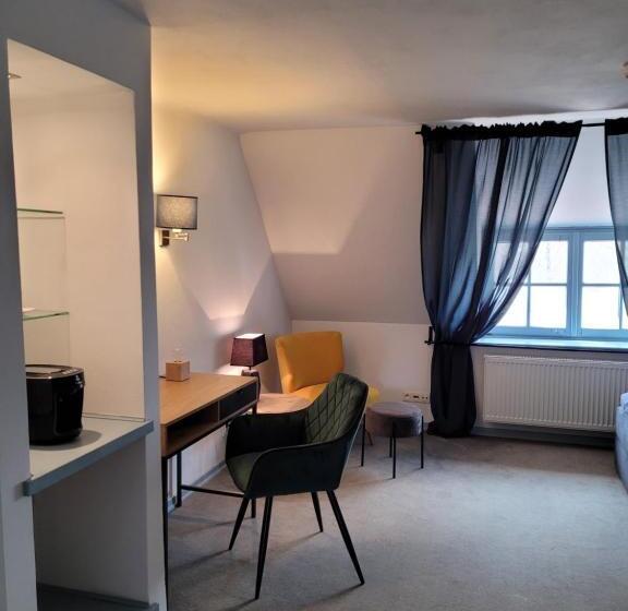 Номер Стандарт, Spichlerz Na Krakowskiej