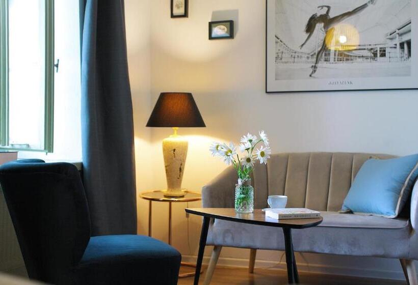 Номер Deluxe, Spichlerz Na Krakowskiej