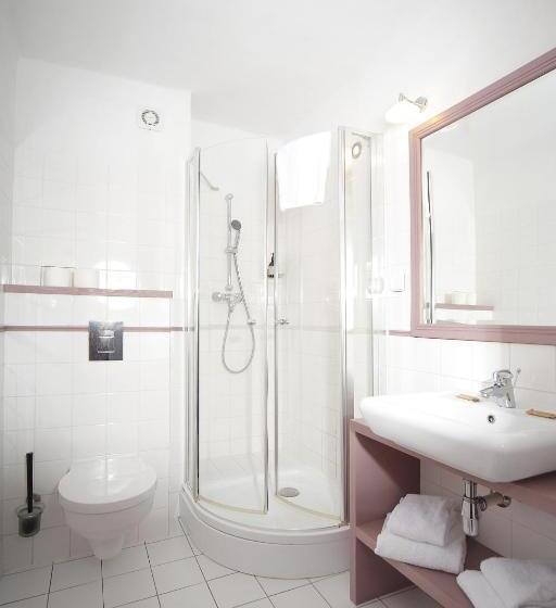 Студия Стандарт, Spichlerz Na Krakowskiej