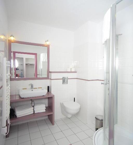 Студия Стандарт, Spichlerz Na Krakowskiej