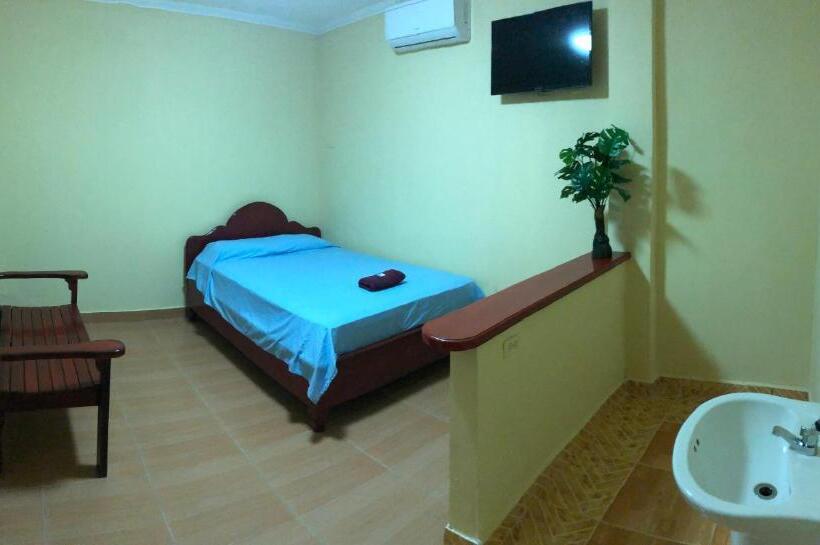 اتاق استاندارد چهار تخته, Reff