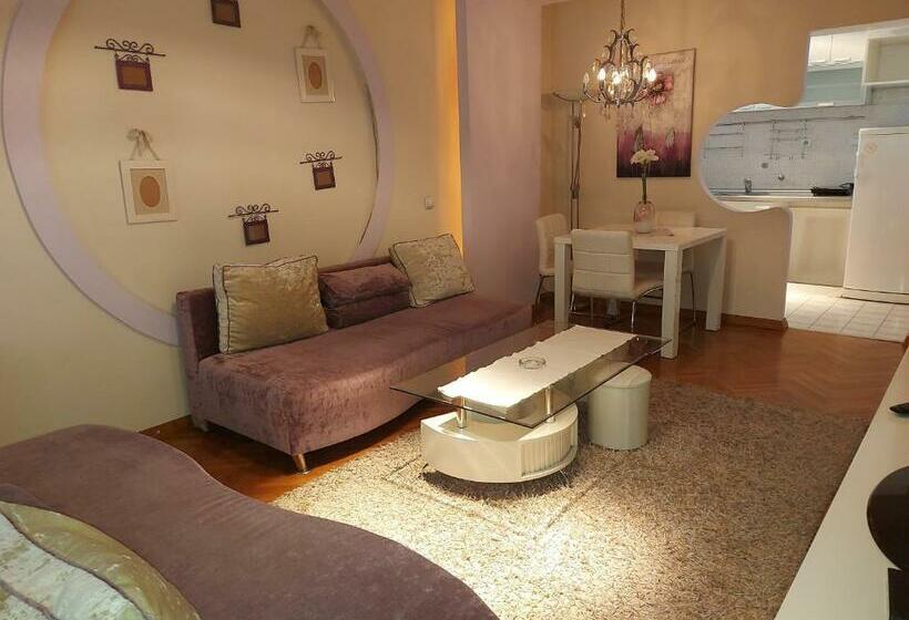 带1个卧室的豪华公寓, Crystal Depandans