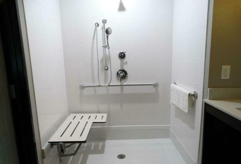 Номер Стандарт Кровать Кинг Адаптированный для Инвалидов, Best Western Plus Mcpherson