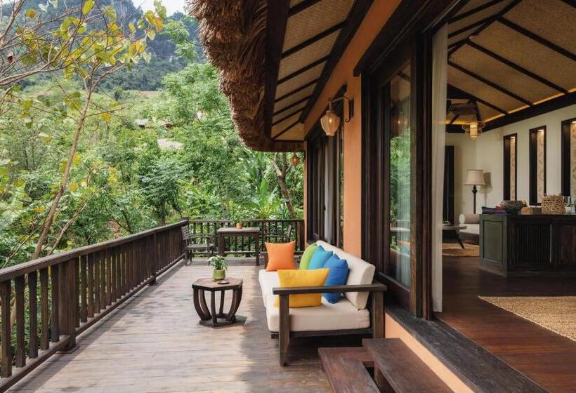 سوییت جونیور با بالکن, Avana Retreat