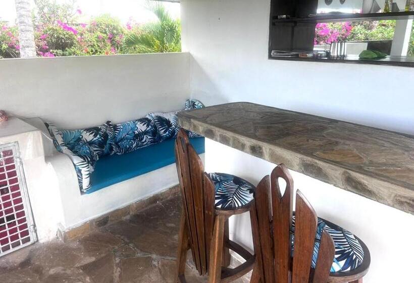 ویلای 1 خوابه, Watamu Sunrise Villa