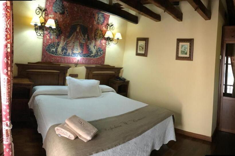 اتاق استاندارد با چشمانداز, Hospederia Casa De Cisneros