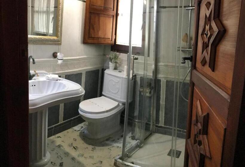 اتاق سوپریور با چشمانداز, Hospederia Casa De Cisneros