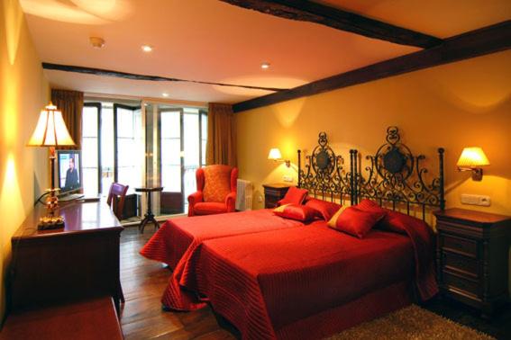 스탠다드 룸, Pr Santo Grial