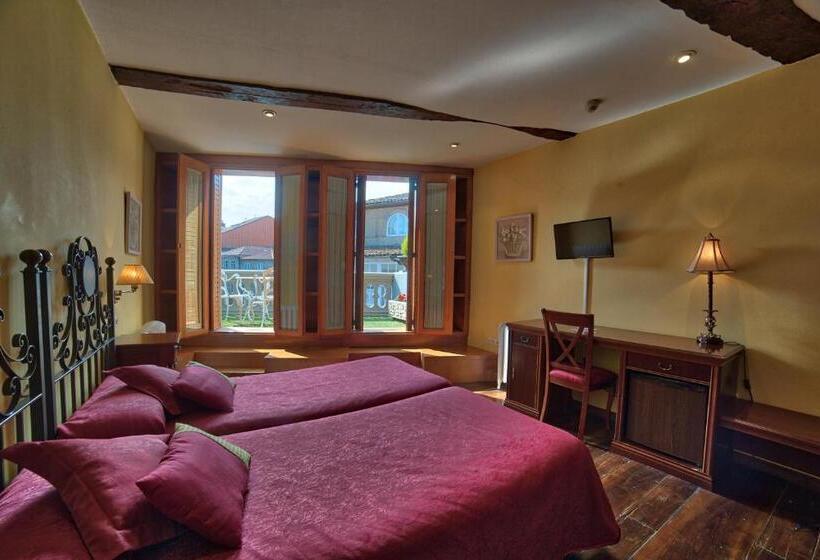 스탠다드 룸, Pr Santo Grial