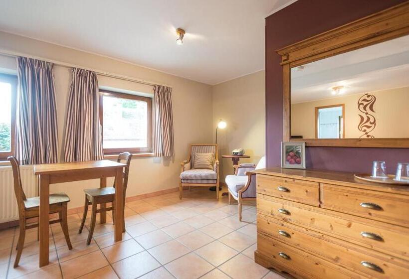 غرفة قياسية, A La Ferme Du Pere Eugene