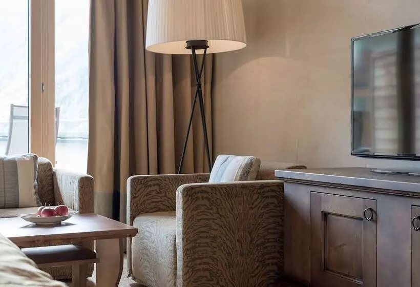 اتاق استاندارد با چشم‌انداز کوهستان, Aqua Dome 4 Sterne Superior Hotel & Tirol Therme Längenfeld
