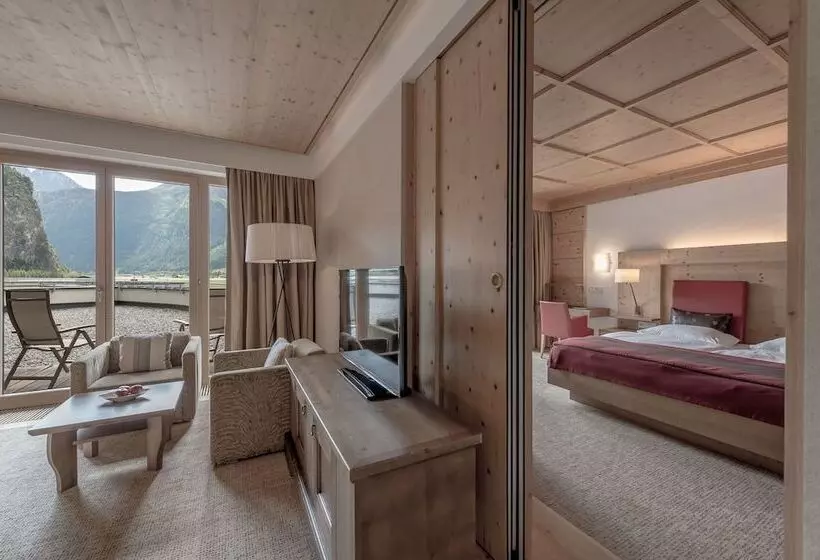 اتاق استاندارد با چشم‌انداز کوهستان, Aqua Dome 4 Sterne Superior Hotel & Tirol Therme Längenfeld