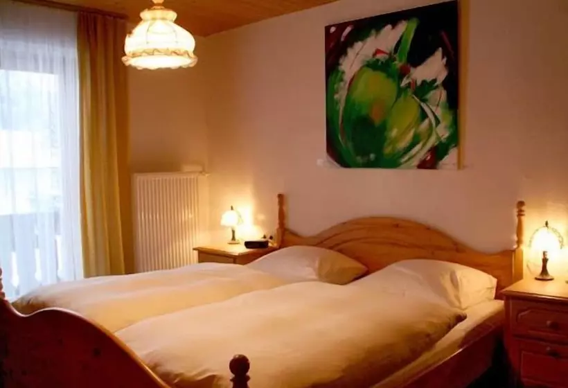 ファミリールーム, Bed & Breakfast Jungholz   Pension Katharina