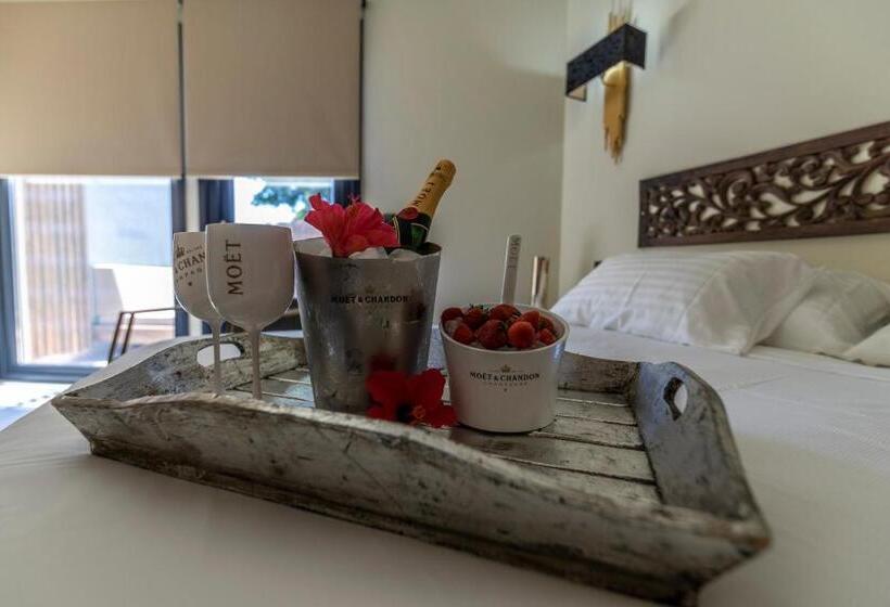 デラックスルーム, Boutique Varadero
