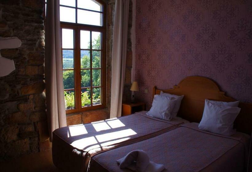 חדר סטנדרט, Chateau De Latour