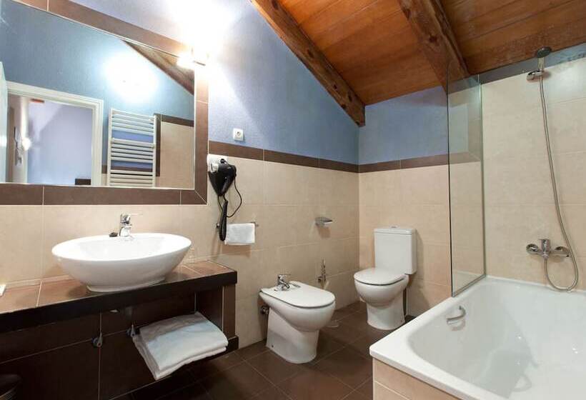 سوییت جونیور, Convento Del Giraldo